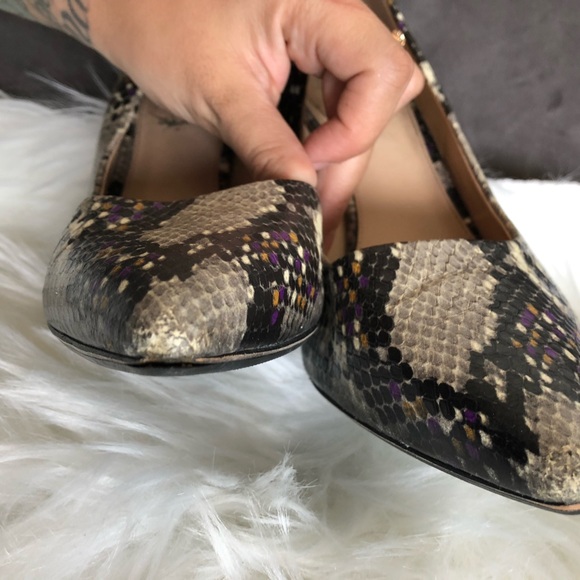 Vince Camuto leather heels snake like - Picture 6 of 17